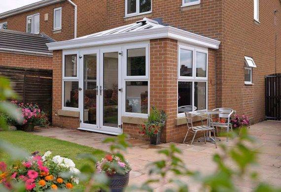 Orangeries & conservatories in Cannock